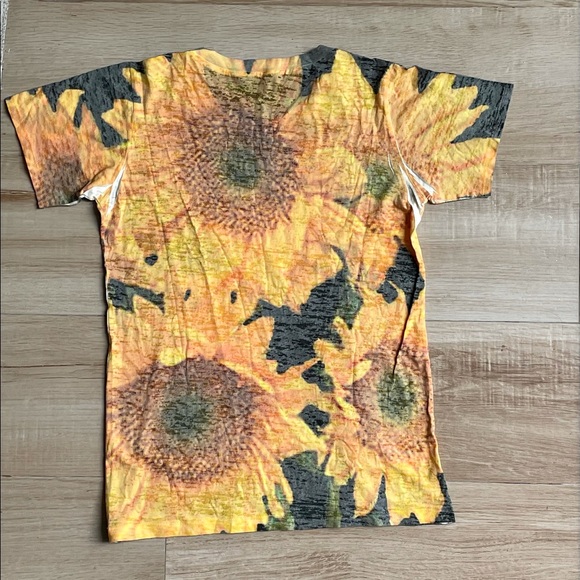 Handmade Batik Before & Again Graphic T Sunflower Size S/M - Picture 4 of 7